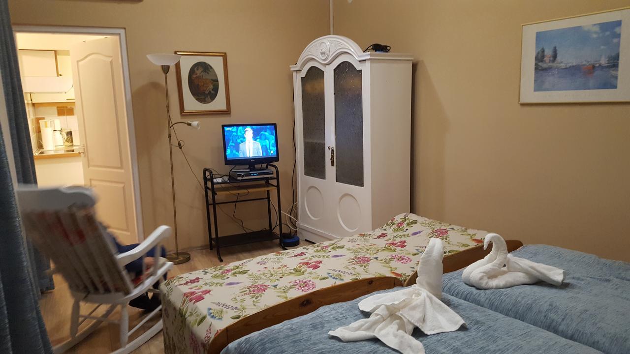Hangulat Vendeghaz Apartmanok Orosháza Exteriér fotografie