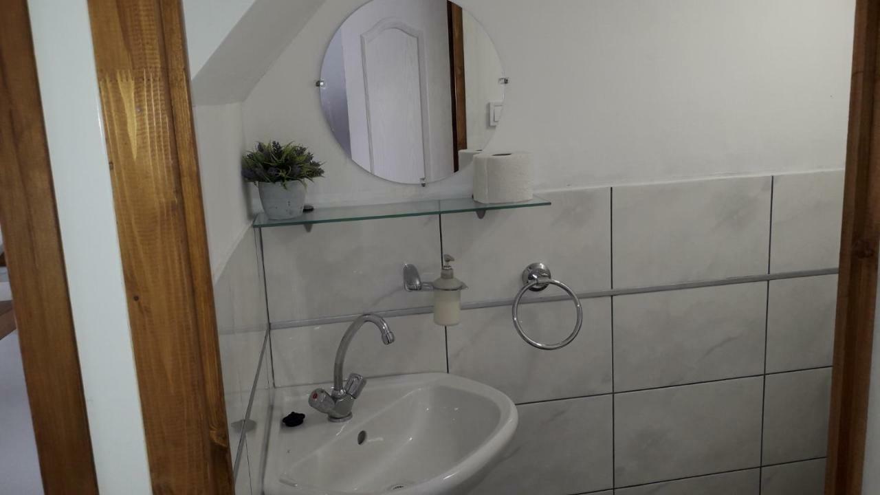 Hangulat Vendeghaz Apartmanok Orosháza Exteriér fotografie